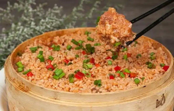 Tips for making steamed pork_How to make steamed pork delicious but not greasy_Tips for choosing rice noodles for steamed pork