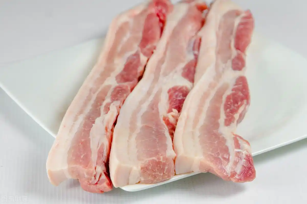 Fat but not greasy steamed pork recipe_Authentic steamed pork recipe_How to make steamed pork that is delicious but not greasy