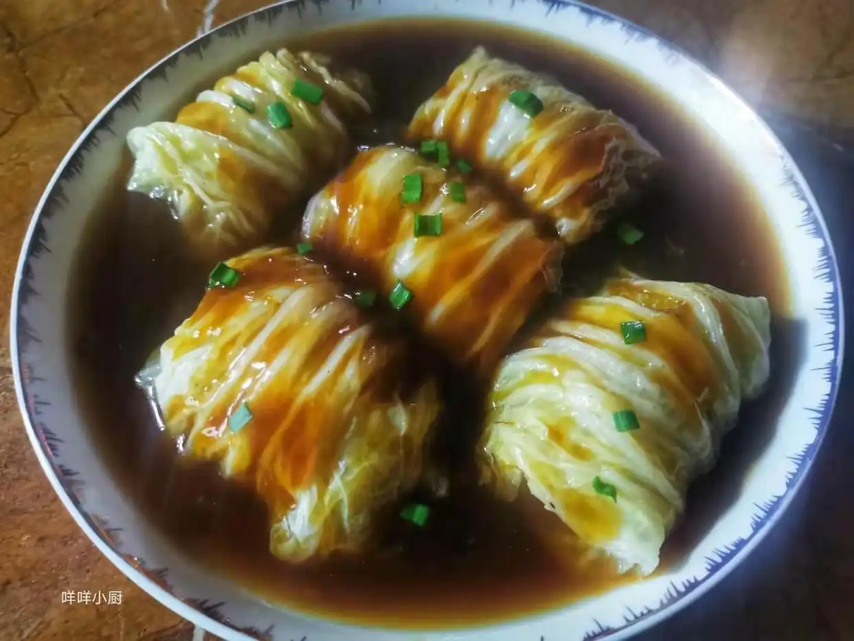 Twice-cooked pork with cabbage_Recipe of stir-fried twice-cooked pork with cabbage_Home-style recipe of Chinese cabbage