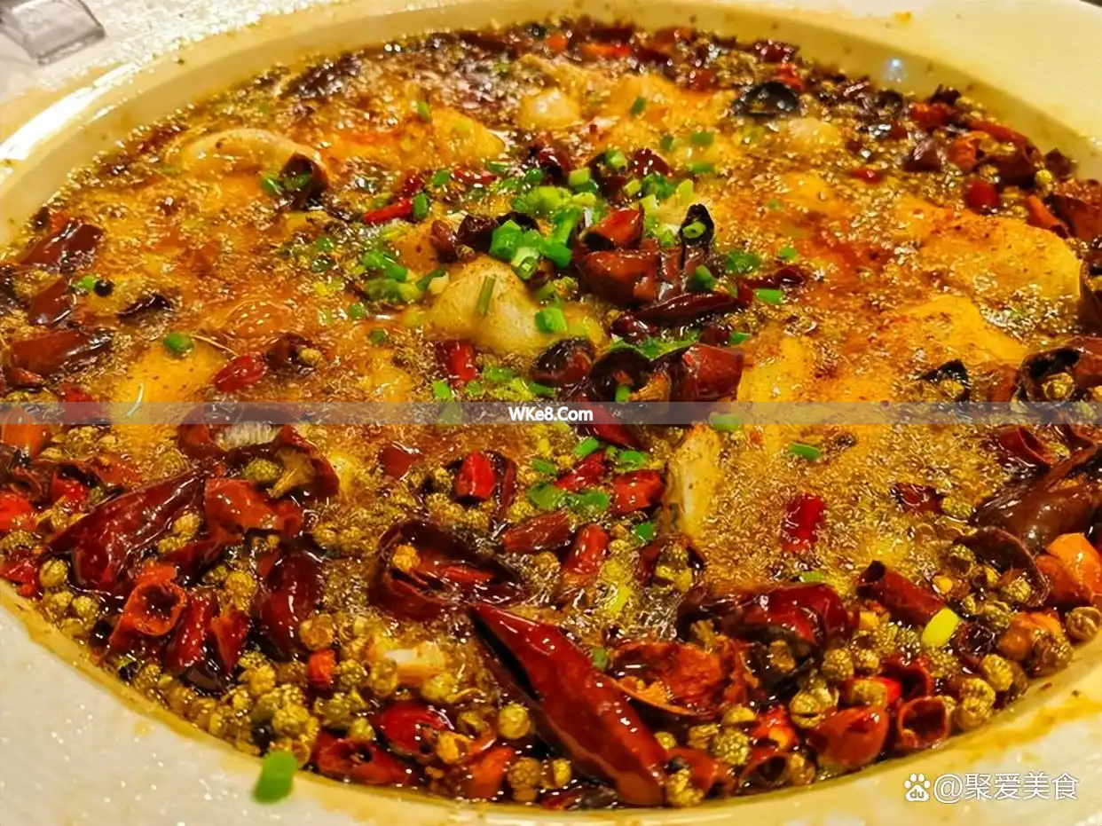 Chongqing Spicy Chicken Features_Chongqing Maoxuewang Recipe_Chongqing Banquet Dishes